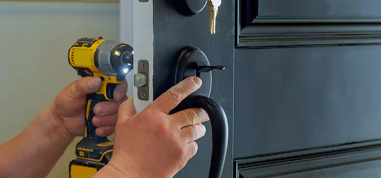 Locksmith Emergency Service Santa Monica